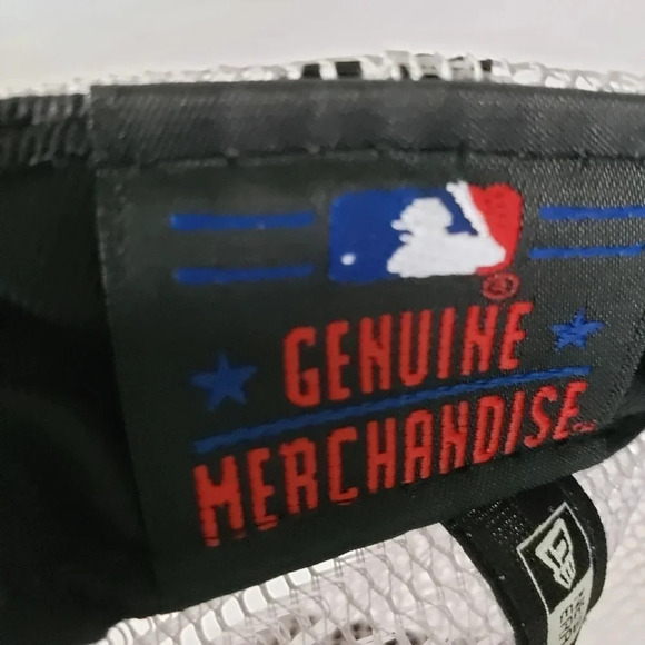 9Forty,New Era  Womans Genuine Merchandise Toronto Bluejays Snapback Ballcap. - Picture 6 of 7